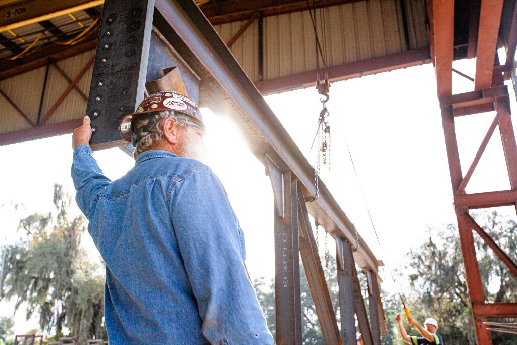 Erection Morrow Steel